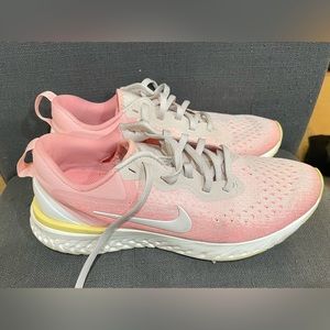 Nike Odyssey React sneakers